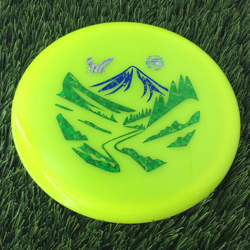 Kastaplast K1 Kaxe with National Disc Golf Day 2024 - Wilderness Paradise Stamp - 174g Yellow