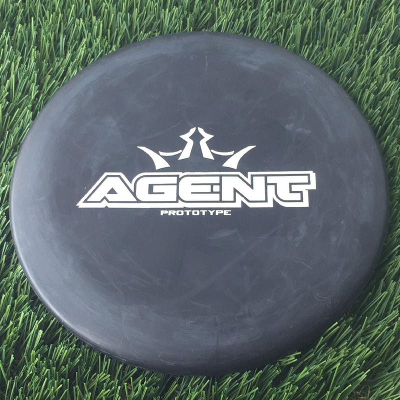 Dynamic Discs Classic (Hard) Agent with Prototype Stamp - 176g - Solid Black