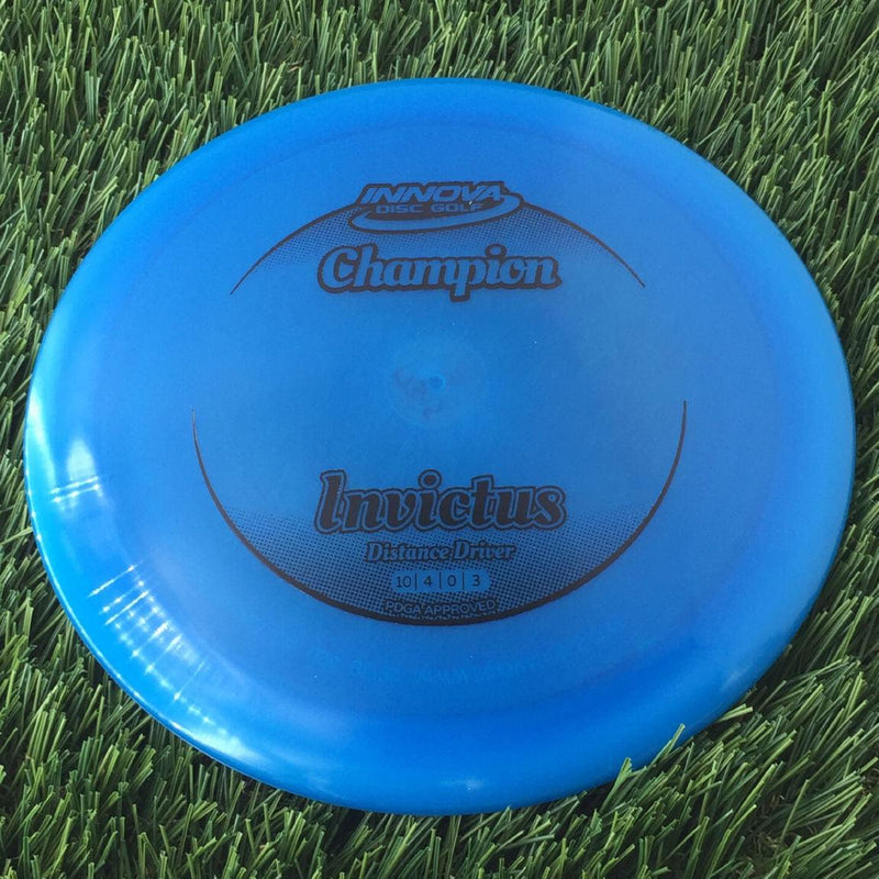 Innova Champion Invictus with Circle Fade Stock Stamp - 175g - Translucent Blue