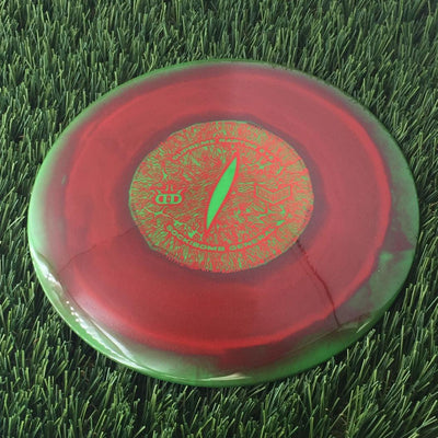 Dynamic Discs Supreme Sockibomb General with Raptor Eye Sockibomb Stamp - 175g Red