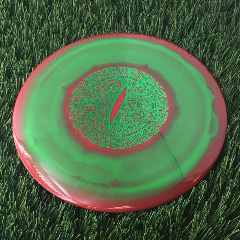 Dynamic Discs Supreme Sockibomb General with Raptor Eye Sockibomb Stamp - 174g Green