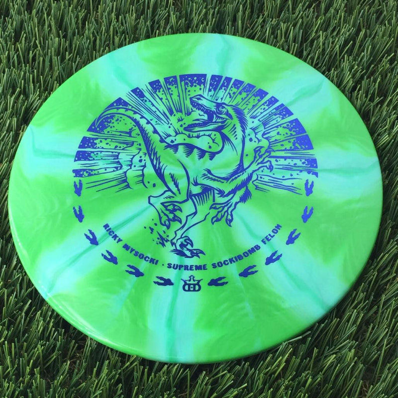 Dynamic Discs Supreme Burst Sockibomb Felon with Ricky Wysocki - Runnin&